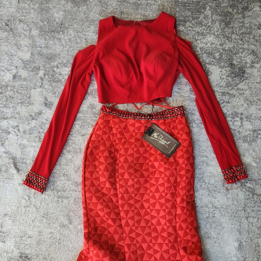 Mac Duggal Red Two Piece Mermaid Gown Size 2 NWT - Picture 2 of 12